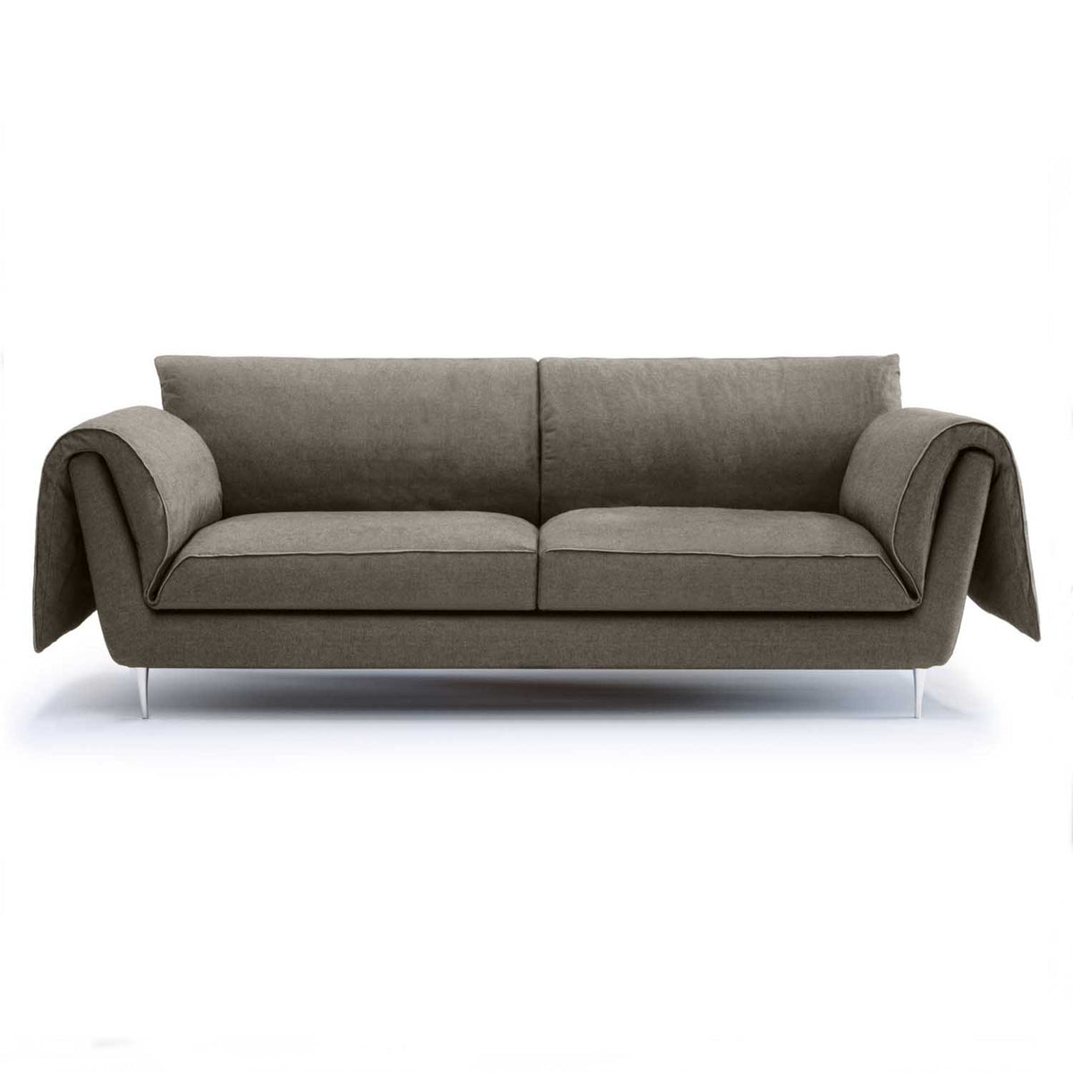 A sustainable Casquet Sofa with Wings, made of FSC-certified wood by Biosofa, in light mocha.