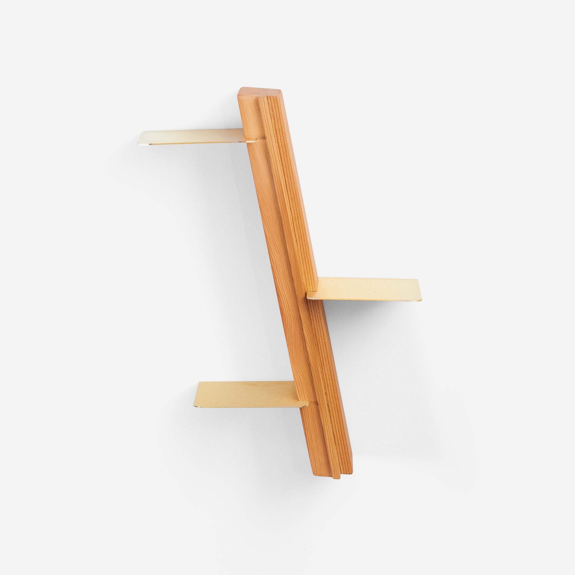 A handcrafted Wallflower shelf made of recycled wood, by Formr.